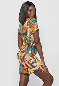 Koroshi Haljina-majica - multicolor   multi coloured