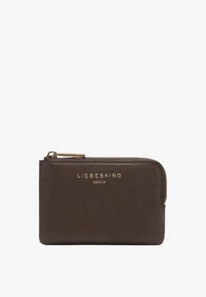 Dunkelbraune Lederbrieftasche mit Reißverschluss und goldenem "LIEBESKIND BERLIN"-Logo auf der Vorderseite geprägt.