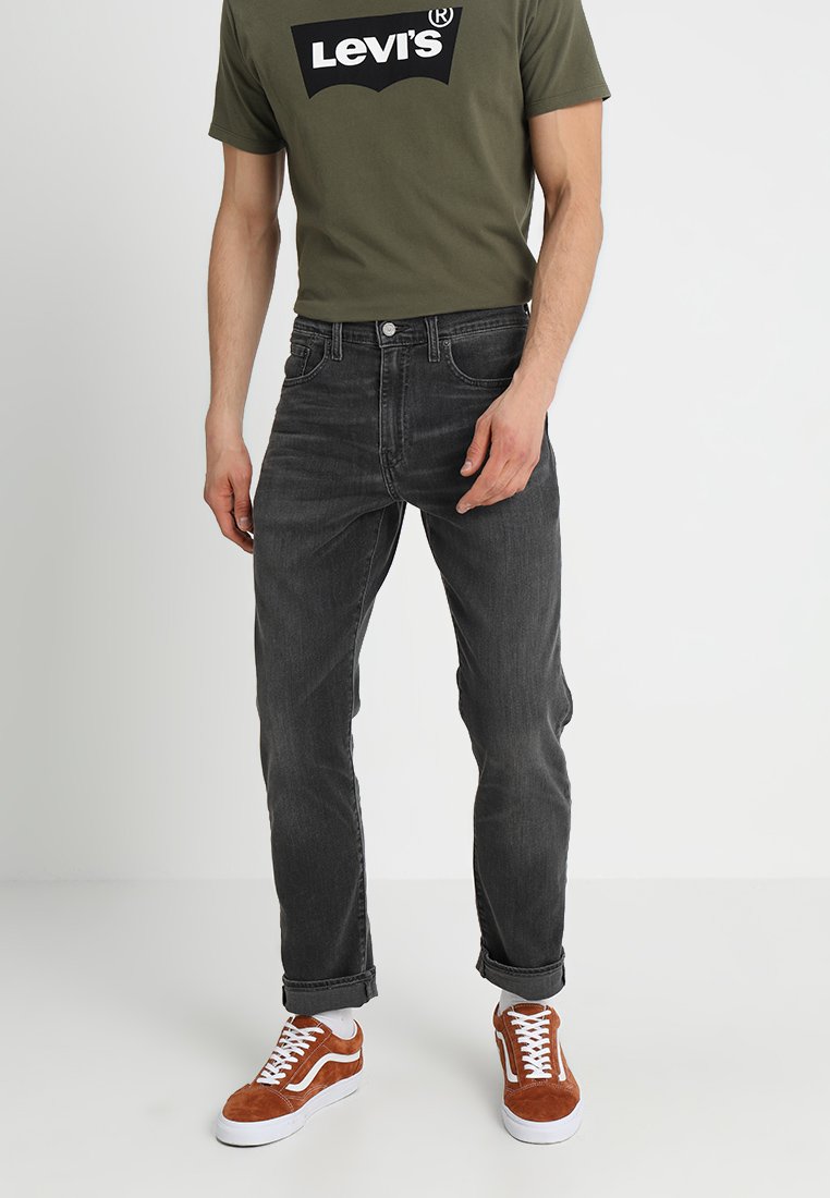 levi's 502 headed east