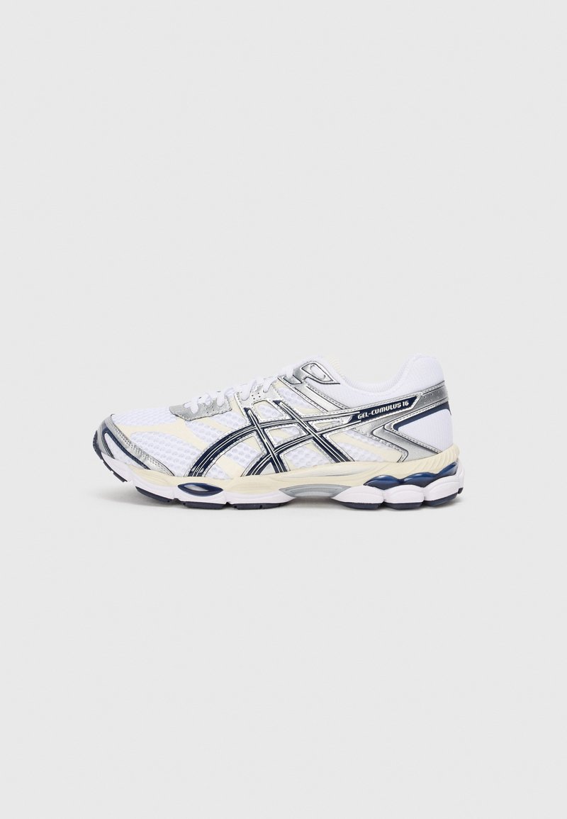 GEL CUMULUS 16 white/midnight/white