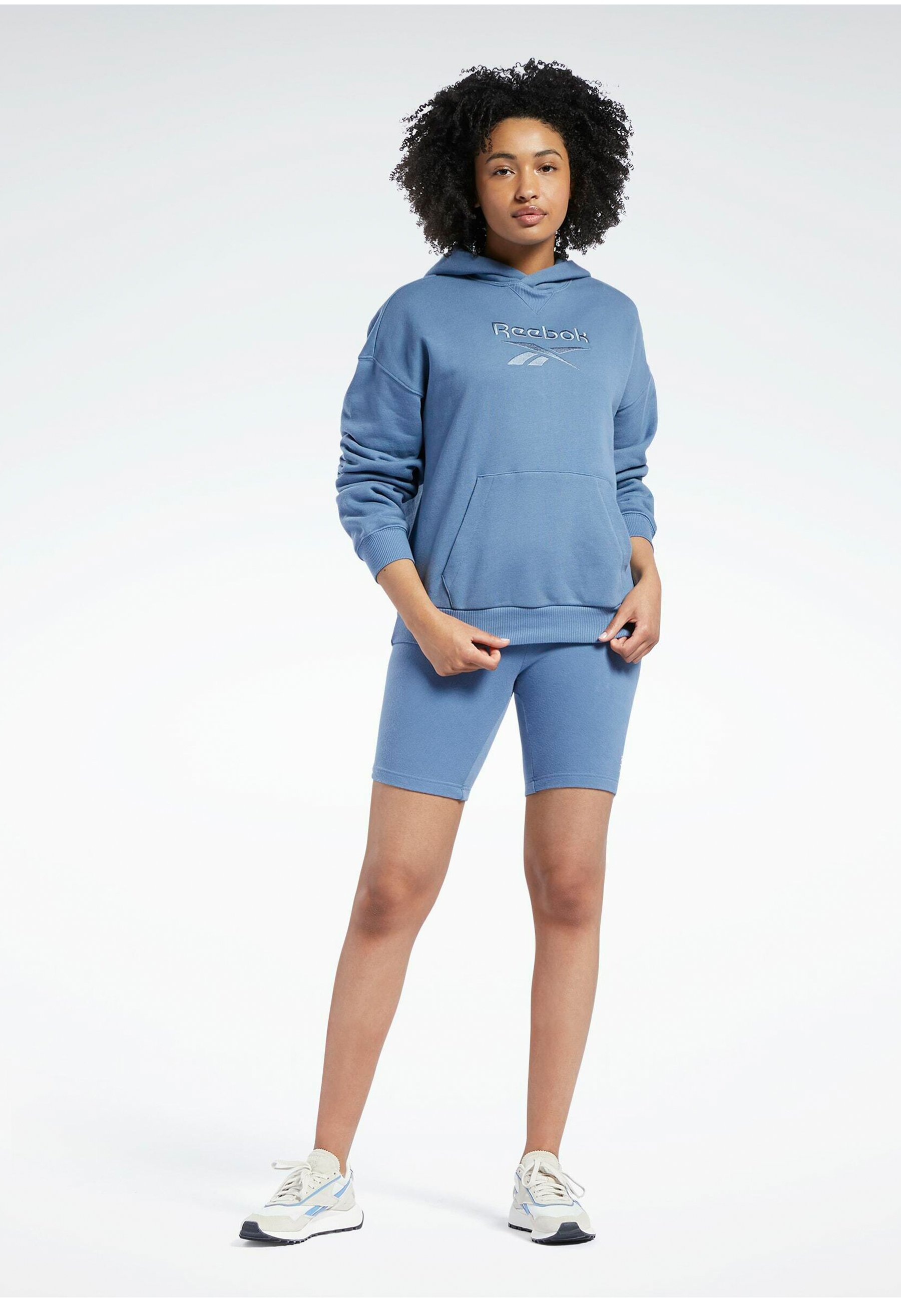 reebok classic jumper