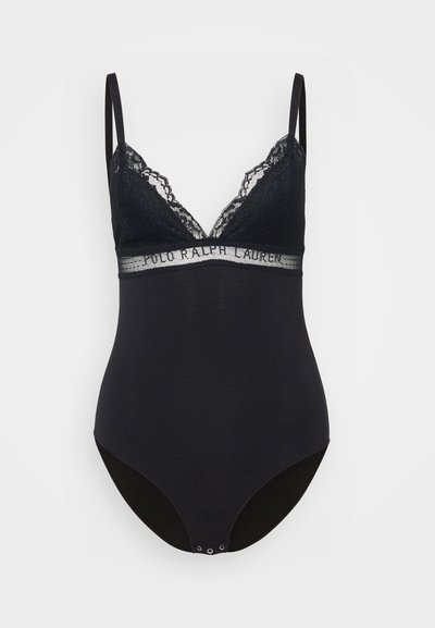 Svart bodysuit med spetsdetaljer längs den djupa ringningen, märkeselastiskt band i midjan och tryckknappar i botten.