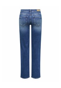 Jean en denim bleu vu de dos avec deux poches arrière et une étiquette de marque marron sur la ceinture.