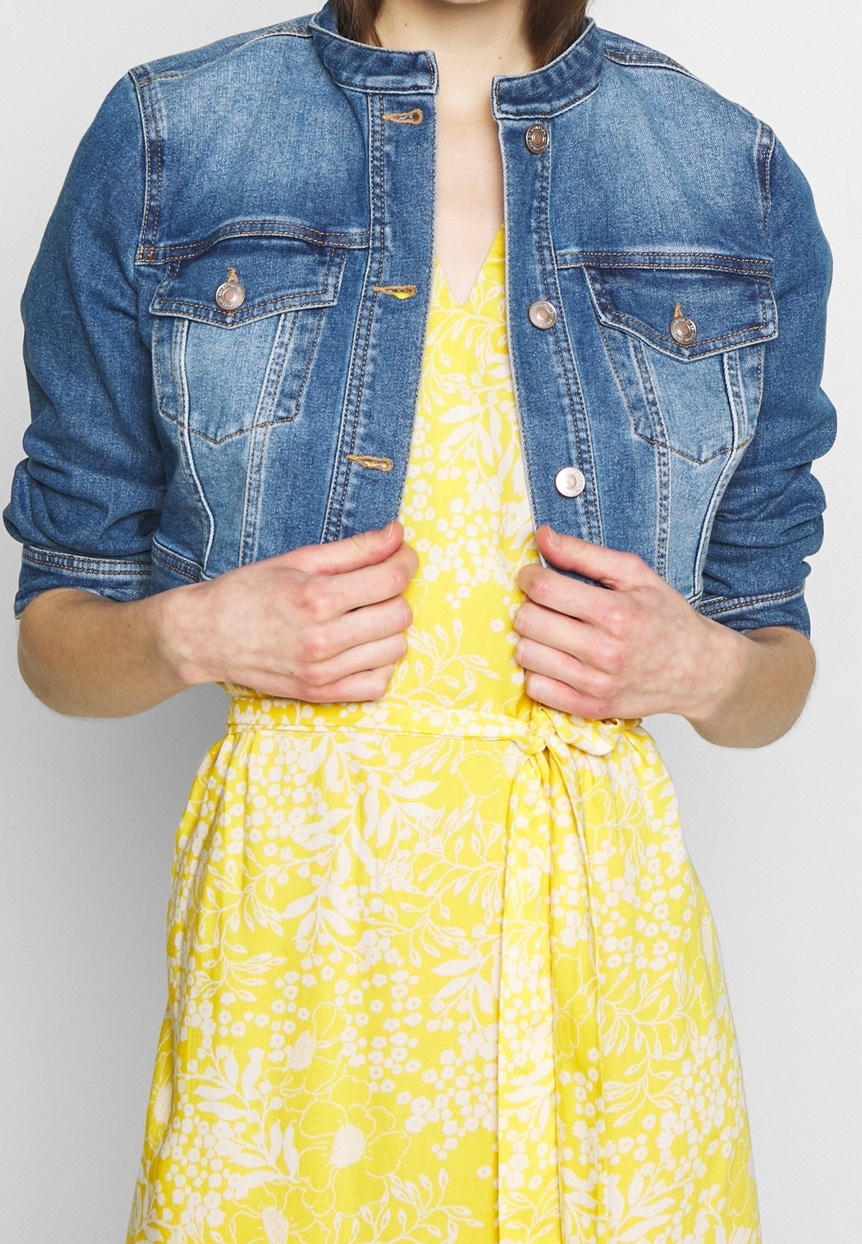 United Colors of Benetton Veste en jean blue/bleu (Seconde