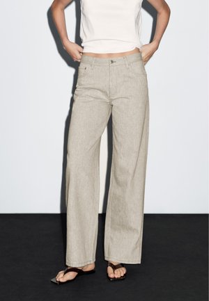 WIDE - Wide leg