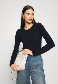 FTC Cashmere Pulover - midnight