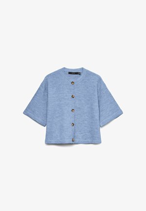 Cardigan bleu clair à manches courtes avec un col rond, une ouverture boutonnée à l'avant et une coupe décontractée et carrée. Tissu doux et texturé avec des boutons en bois.