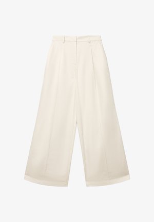 Pantalon à jambes larges beige en tissu lisse, doté d'une taille haute, de plis, et d'une coupe droite offrant une tenue ample.