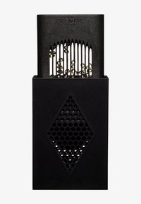 Serge Lutens - CAR DIFFUSER - Car fragrance - not defined Thumbnail Image 1
