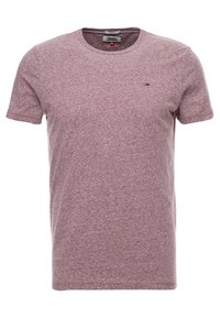 Tričko s krátkým rukávem ve heather burgundy, vyrobené z měkké bavlněné směsi. Obsahuje malý logo akcent na oblasti hrudi. Kulatý výstřih.