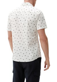 s.Oliver STRETCH - Hemd - weiß