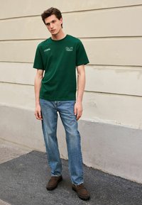 Next Camiseta estampada - navy ecru green
