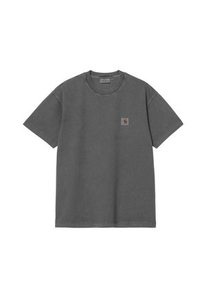 Camiseta de algodón de manga corta en gris carbón, con cuello redondo y pequeño parche del logo marrón de Carhartt en el lado izquierdo del pecho.
