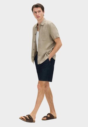 Marks & Spencer, REGULAR FIT - Camisa - natural
