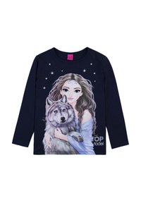 Camicia a maniche lunghe blu navy con una grafica di una ragazza con capelli lunghi che tiene in braccio un lupo grigio, accentuata da stelle e testo "TOP Model".