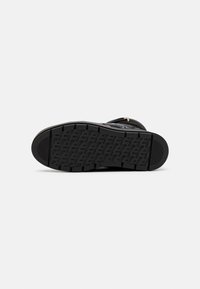 Tommy Hilfiger Vinterstøvler - black