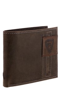 Bruine leren portemonnee met zichtbare stiksels, voorzien van een textuur, een geperst logo en een detail voor een pasjesvak aan de voorkant.