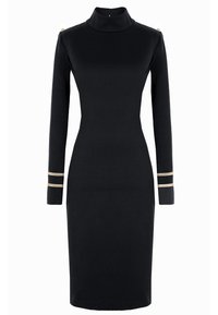 Czarna długa sukienka z długim rękawem i wysokim kołnierzem, z złotymi akcentami na ramionach i złotymi paskami na rękawach. Gładka faktura materiału.