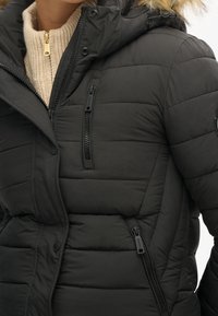 Superdry & Co Abrigo de invierno - black