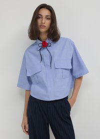 Calliope CON TASCHE  - Camicia - azzurro