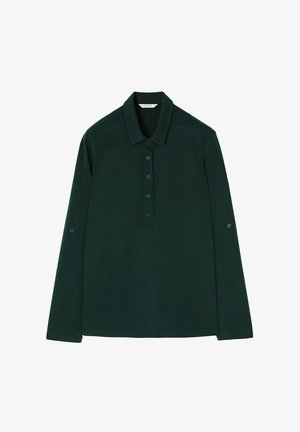 Tummanvihreä pitkähihainen polo-paita, joka on valmistettu pehmeästä kankaasta. Paitassa on kaulus, viisi nappia ja nappikoriste jokaisessa hihassa.