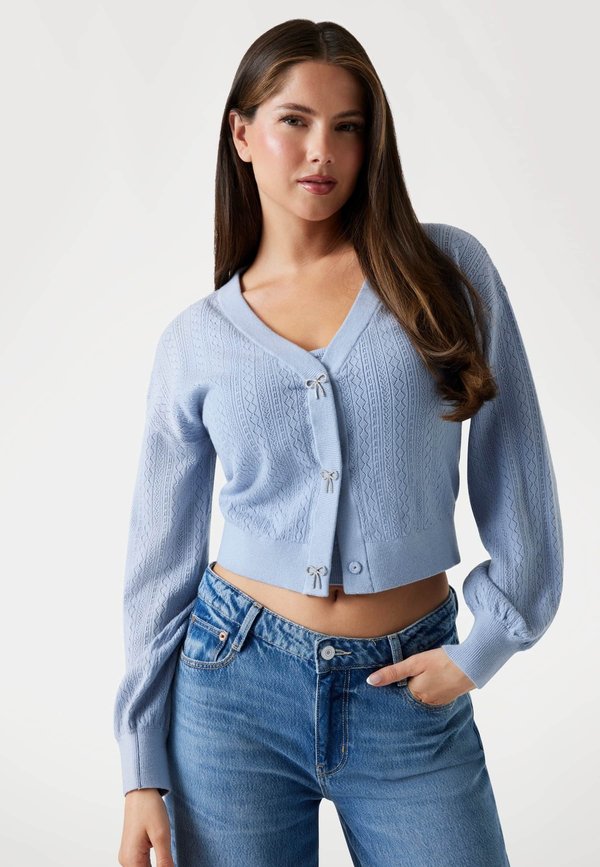 LYLA - Strickjacke - himmelblau