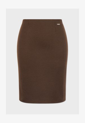 Brauner Bleistiftrock aus dehnbarem Stoff mit glatter Textur. Hat eine figurbetonte Silhouette und ein kleines metallisches Logo-Detail am Bund.