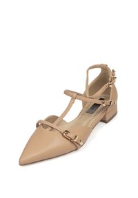 Kamome BOU - Bailarinas con hebilla - camel