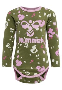 Grön långärmad bodysuit med ett rosa blommönster och "hummel"-logotyp, med tryckknappar längst ner och rundad halsdesign.