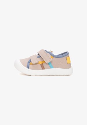 tup tup, - Sneakersy niskie