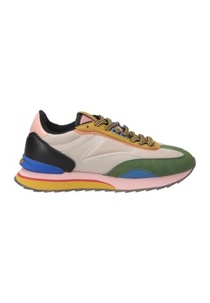 HOFF, Trainers - rot