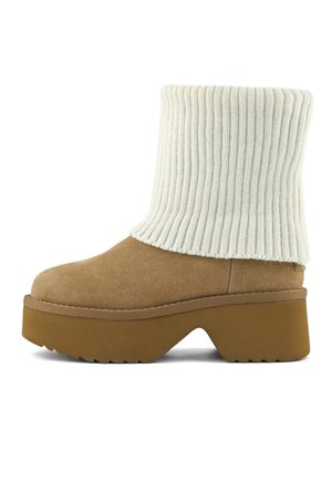 Platform ankle boots - brown