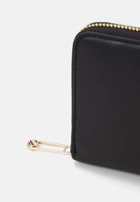 Tommy Hilfiger FRESH  - Rahakott - black