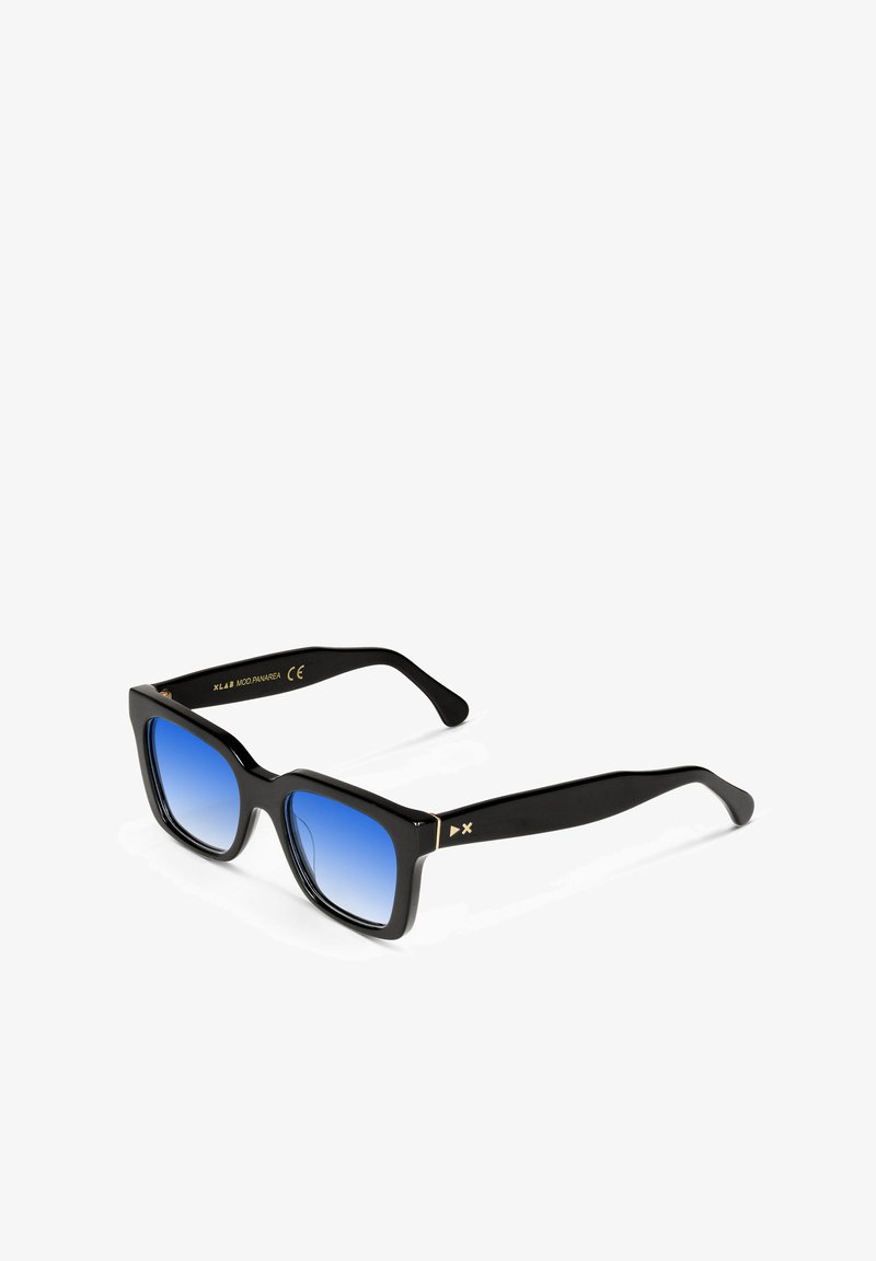 XLAB PANAREA - Occhiali da sole - black-light sky blue (gradient)