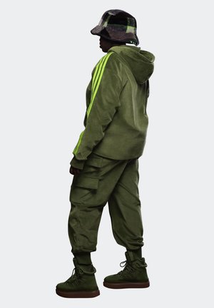 adidas Originals, Pantalon cargo - green