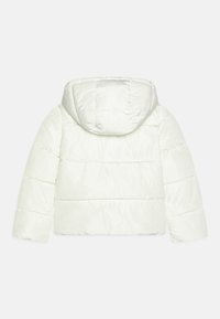 Guess JUNIOR HOODED PADDED PUFFER - Talvitakki - cream white