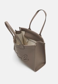 KARL LAGERFELD SKUARE TOTE GRAINY - Pirkinių krepšys - ash grey