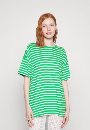 ONLY ONLMAY OVERSIZE - Βασικό μπλουζάκι - kelly green