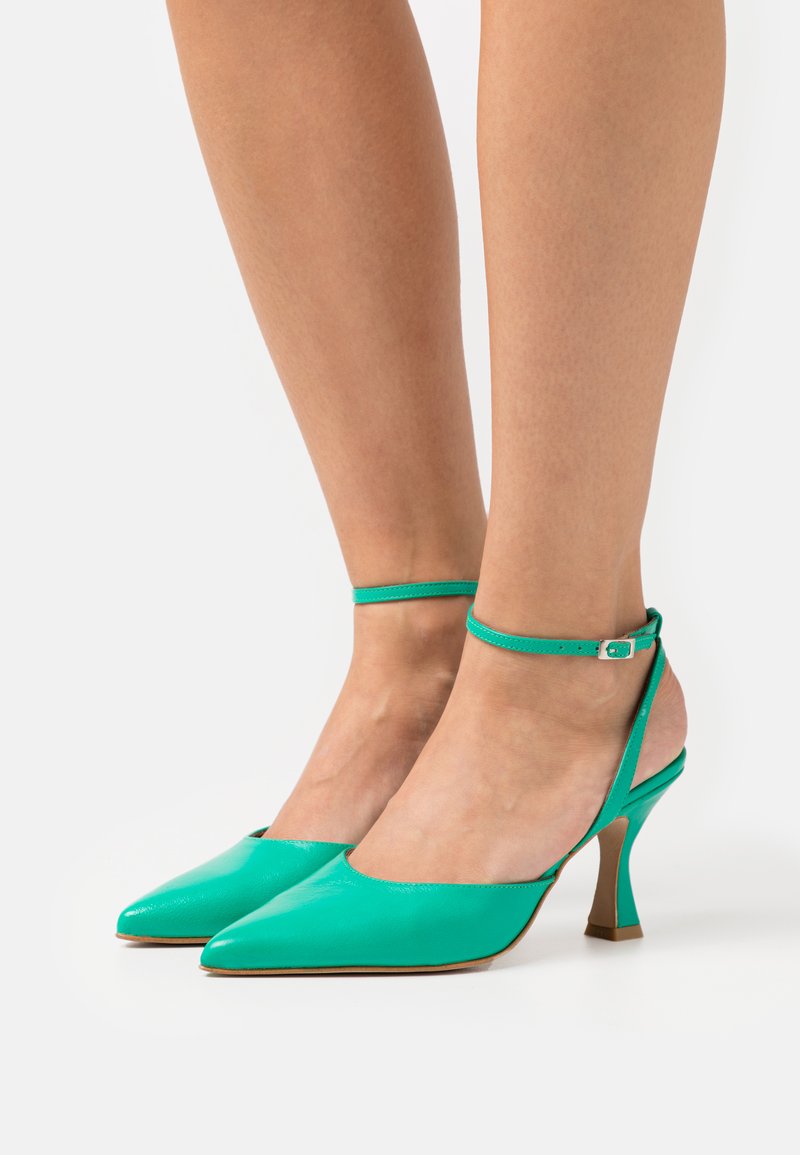 ALOHAS CINDERELLA Classic heels neon green/green Zalando.de