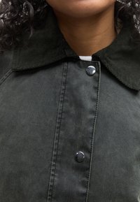 Gina Tricot JACKET - Jachetă de vară - dark green