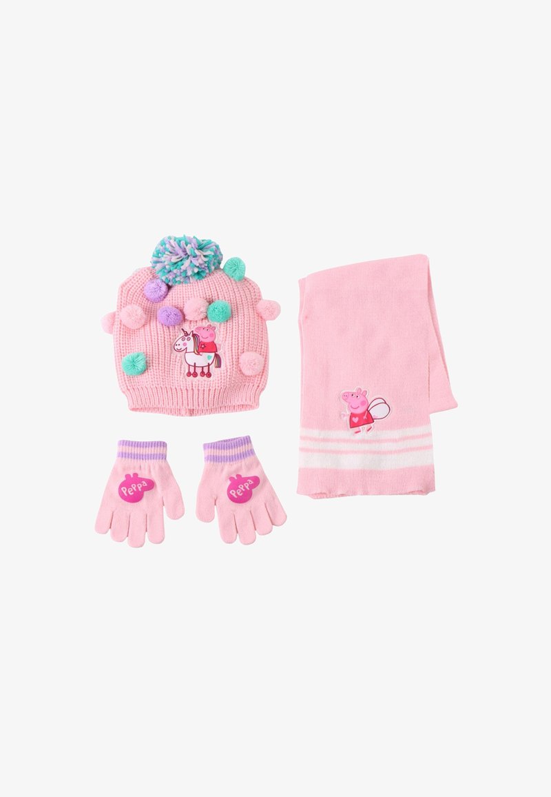Bonnet en tricot rose avec pompons colorés et motif licorne, gants roses assortis avec logo, et écharpe rose à rayures avec détail personnage.