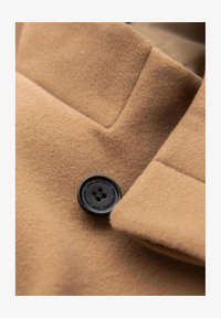 Valittu, light brown