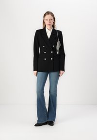 Good American PONTE EMBELLISHED DOUBLE BREASTED  - Suknjič - black