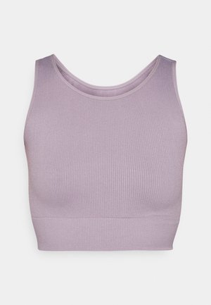 Top din bumbac de culoare lila, cu model texturat, cu gât rotund, bretele late și o siluetă ajustată, creat pentru confort și versatilitate.