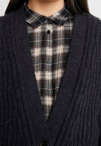 Samsøe Samsøe Chaqueta de punto - blue