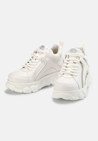Buffalo CLD CORIN CHAIN - Sneakersy wysokie