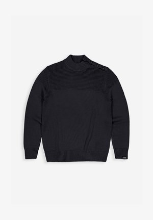 Donker marineblauwe geribbelde trui met hoge hals en vier knopen langs de linkerschouder, lange mouwen en een klein logo-label bij de manchette.