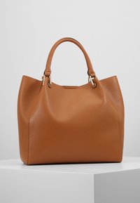 L.CREDI EMBER SET - Handtasche - cognac