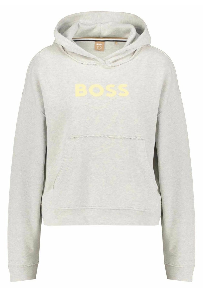 Sudadera gris claro hecha de una mezcla de algodón, con un bolsillo frontal y un logo amarillo de "BOSS". Textura suave con un corte relajado y capucha con cordones.