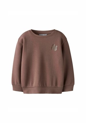 Bruine longsleeve crewneck sweatshirt met geribbelde manchetten en zoom, met een kleine zilveren vlinderafbeelding op de linkerborst.
